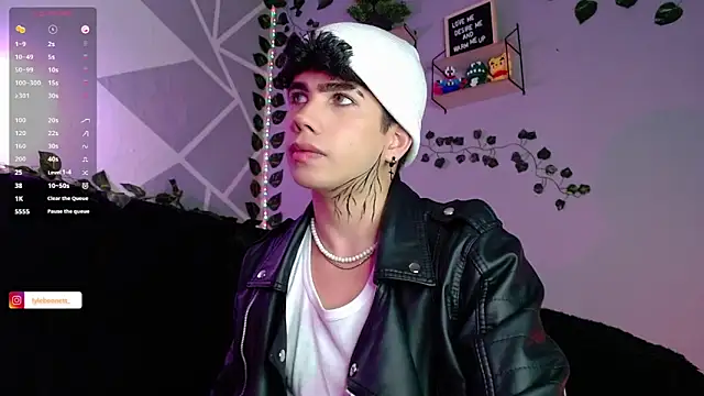 LyleBennett  online show from 2, 12, 2024