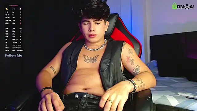 LyleBennett  online show from 8, 10, 2025