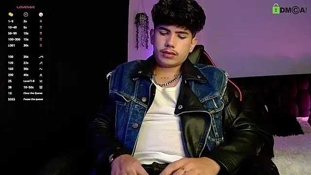 LyleBennett  online show from 9, 9, 2025