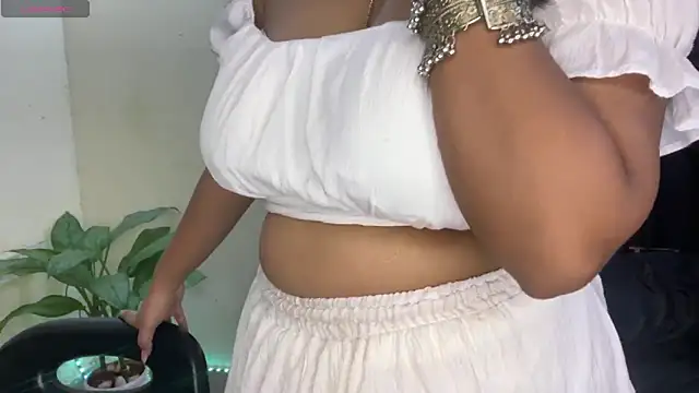 Snapshot of Doodhwaali chatting on 7, 11, 2025 Doodhwaali online show from 7, 11, 2025