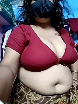 BERRY 00 online show from 9, 9, 2025