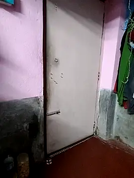 BERRY 00 online show from 24, 3, 2026