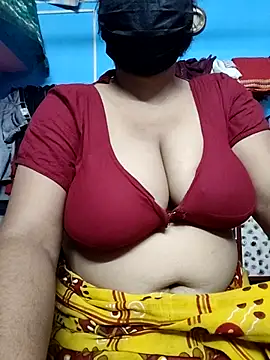 BERRY 00 online show from 27, 10, 2025