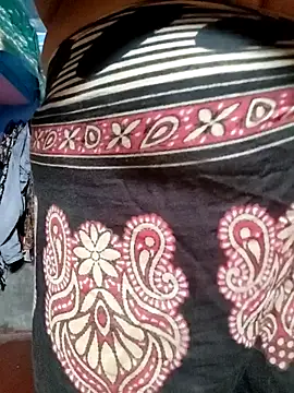 BERRY 00 online show from 19, 9, 2025