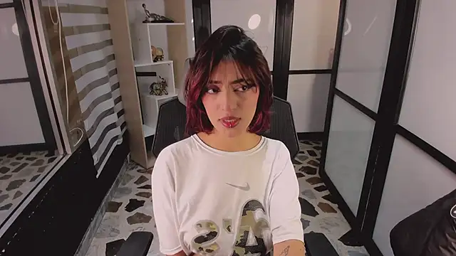 AlliceRosero online show from 7, 11, 2025