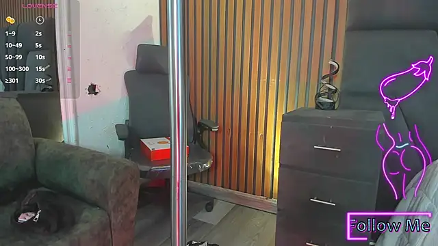 AlliceRosero online show from 24, 4, 2026