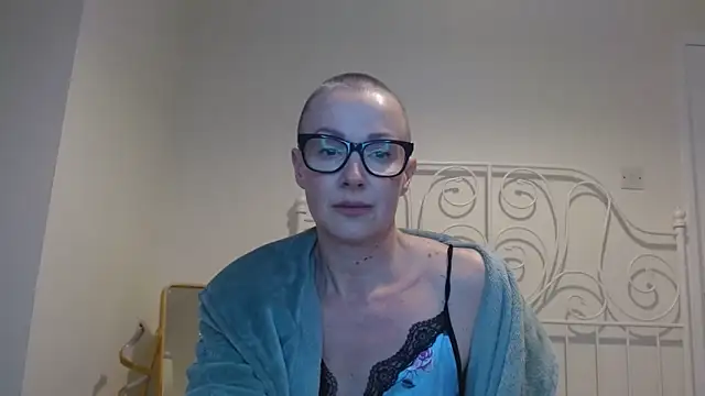 ELEGANT-ARIA36 online show from 1, 3, 2026