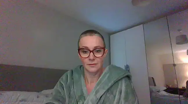 ELEGANT-ARIA36 online show from 11, 2, 2025