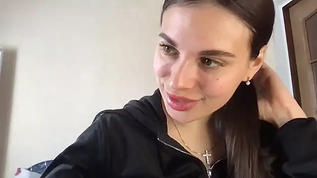 MoonriseGoddess online show from 14, 4, 2026