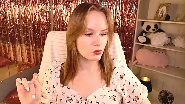 VivienLeeigh online show from 28, 5, 2026