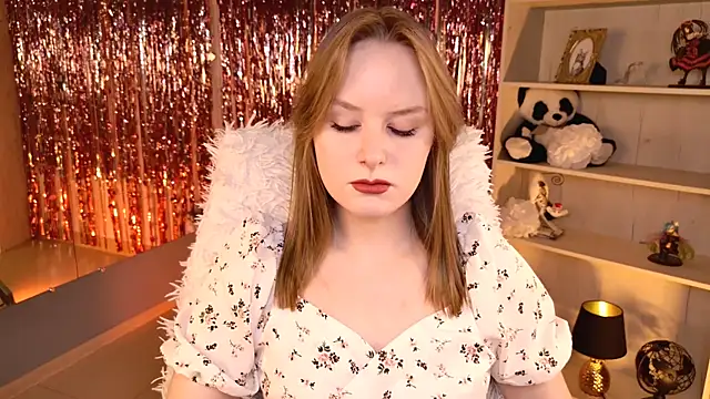 VivienLeeigh online show from 22, 5, 2026