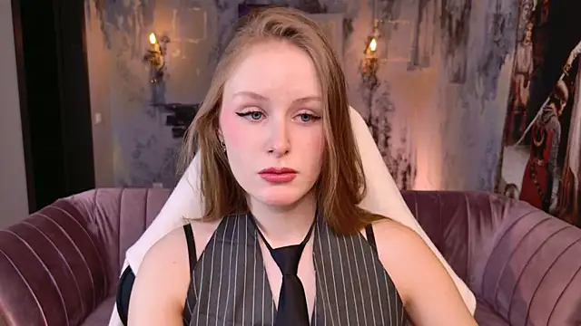 VivienLeeigh online show from 17, 1, 2026