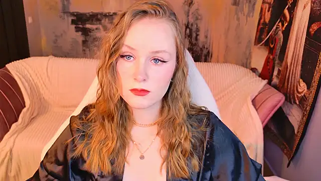 VivienLeeigh online show from 11, 4, 2026