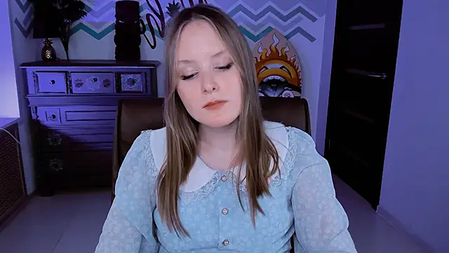 Snapshot of VivienLeeigh chatting on 13, 3, 2025 VivienLeeigh online show from 13, 3, 2025