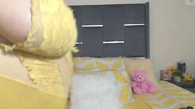 LaCaramellaChocolatia online show from 22, 2, 2026