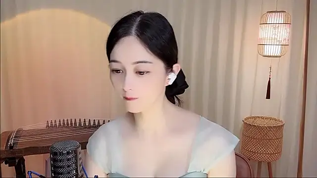Snapshot of Tian-xin-999 chatting on 20, 6, 2026 Tian-xin-999 online show from 20, 6, 2026