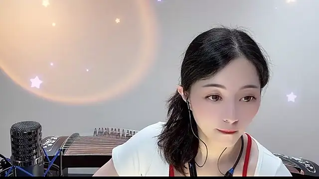 Snapshot of Tian-xin-999 chatting on 10, 9, 2025 Tian-xin-999 online show from 10, 9, 2025