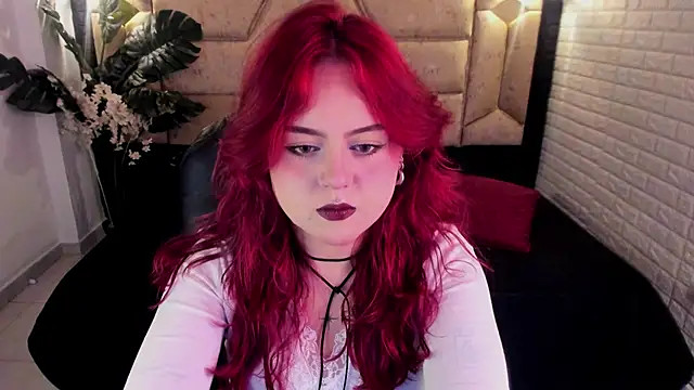 crimson tati  online show from 11, 4, 2026