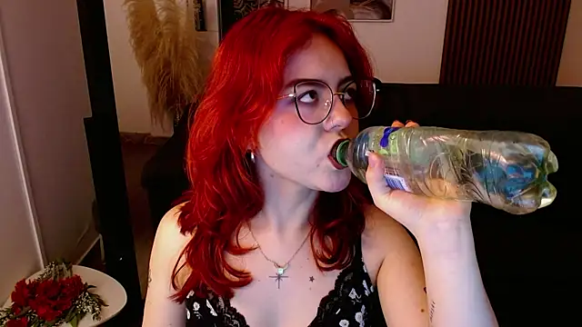 crimson tati  online show from 21, 3, 2025