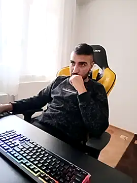 SertSikici022 online show from 5, 12, 2024