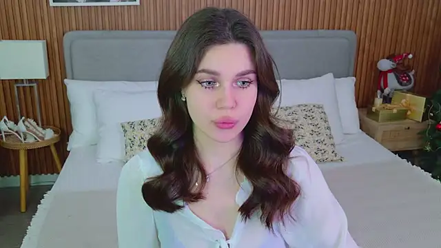 RihannaRose online show from 28, 11, 2025