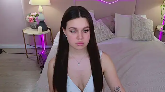 RihannaRose online show from 16, 3, 2025