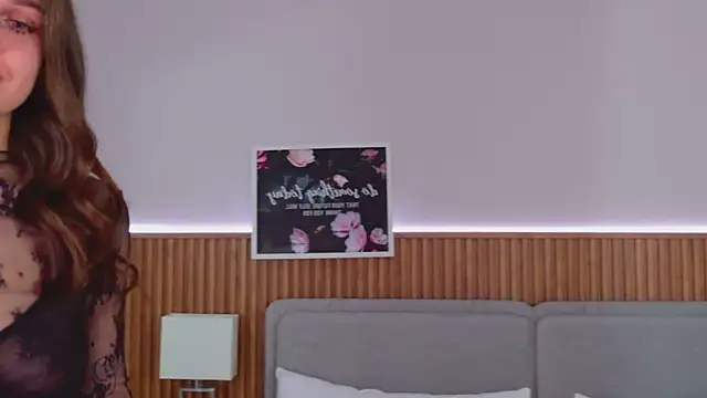 RihannaRose online show from 27, 11, 2025