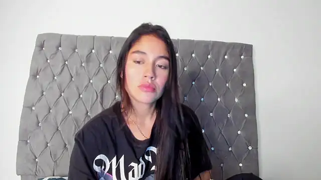 AriaMontgomery online show from 14, 11, 2025