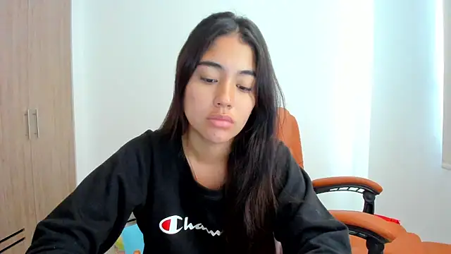 AriaMontgomery online show from 28, 2, 2025