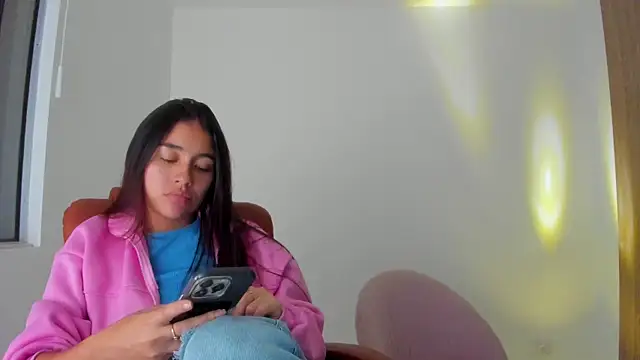 AriaMontgomery online show from 9, 10, 2025