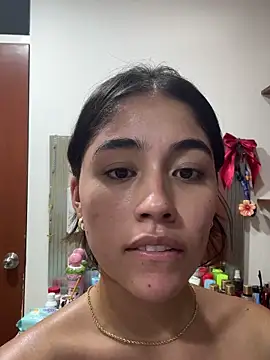 AriaMontgomery online show from 2, 3, 2025