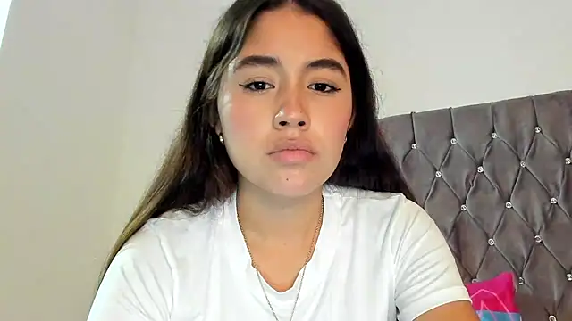 AriaMontgomery online show from 27, 1, 2025