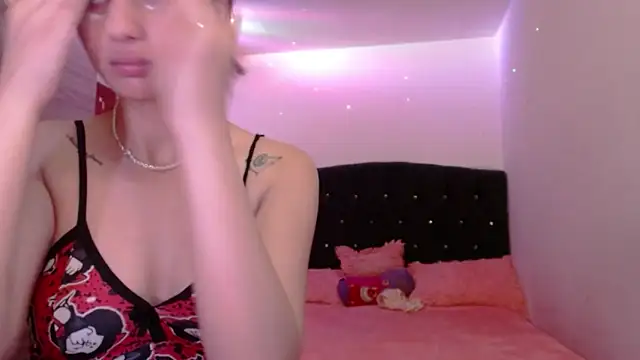 holy juli online show from 22, 5, 2026