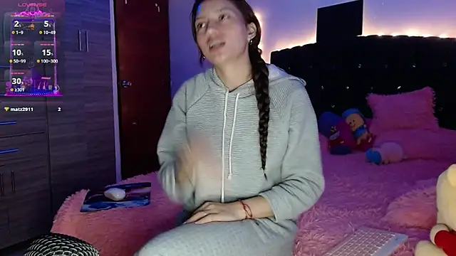 holy juli online show from 15, 3, 2025