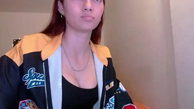 holy juli online show from 2, 5, 2026