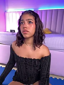 KellyOlsenbe online show from 6, 3, 2026