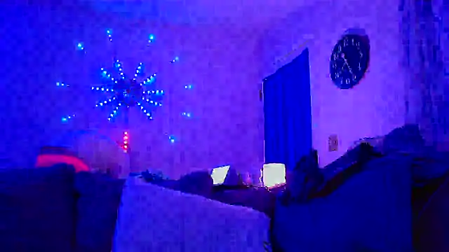 onlym4m online show from 17, 3, 2025