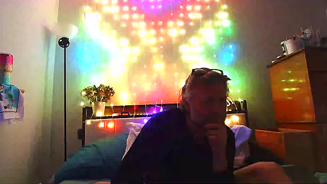 onlym4m online show from 17, 12, 2024