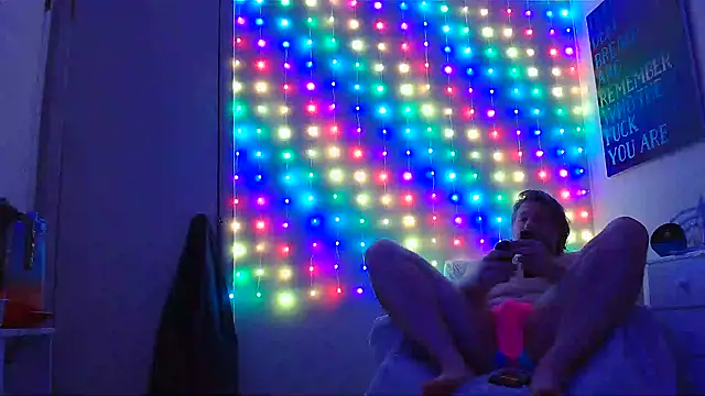 onlym4m online show from 1, 2, 2025