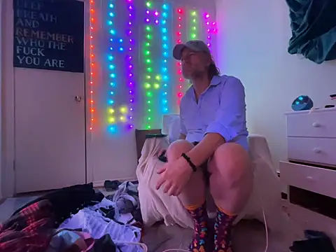 onlym4m online show from 10, 3, 2025