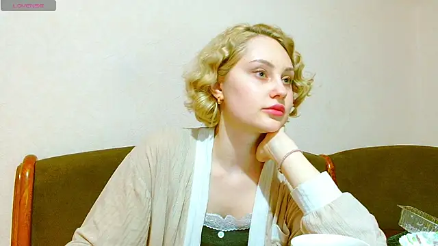 Sweet  Daddy online show from 2, 2, 2025