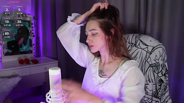 Snapshot of sayonara_6 chatting on 8, 10, 2025 sayonara 6 online show from 8, 10, 2025