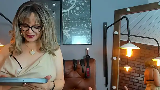 Samantha mature56 online show from 4, 12, 2025