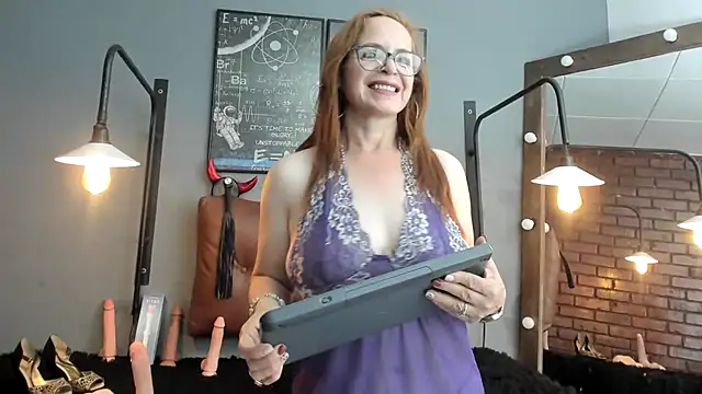 Samantha mature56 online show from 22, 3, 2025