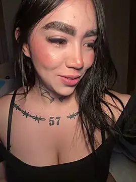 Nickiiiii online show from 11, 2, 2026