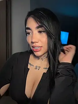 Snapshot of Nickiiiii chatting on 27, 5, 2026 Nickiiiii online show from 27, 5, 2026