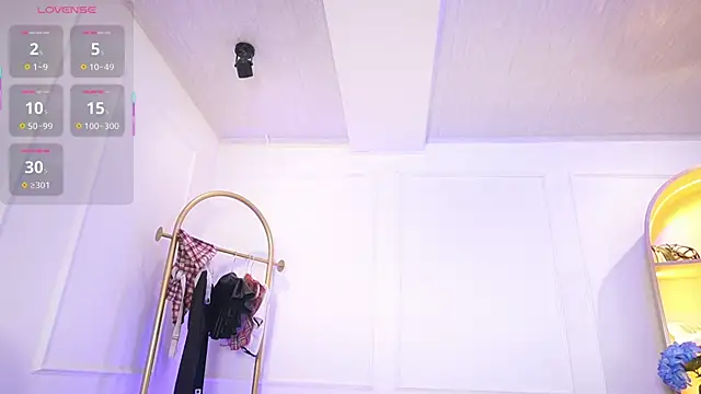 elasummer online show from 27, 9, 2025