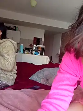 LaCristinatrans online show from 9, 9, 2025