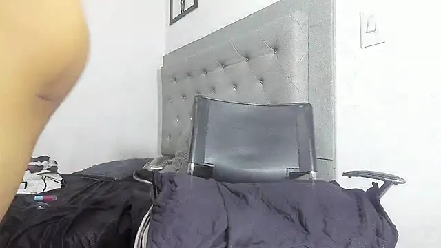 camila bigcock169 online show from 26, 9, 2025