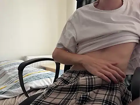 simoneqq online show from 30, 9, 2025